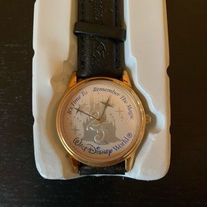Disney World Kodak 25th anniversary watch. NWOT